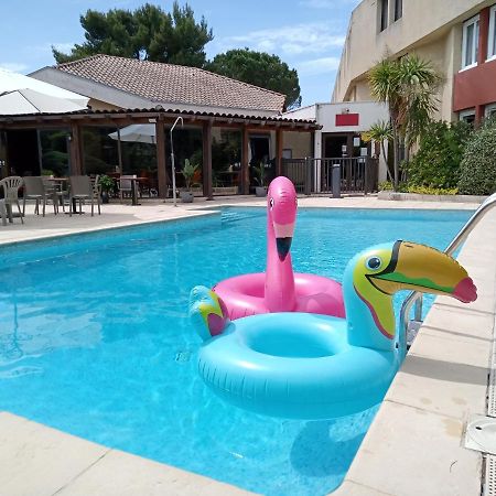 Ibis Avignon Sud Hotel Luaran gambar