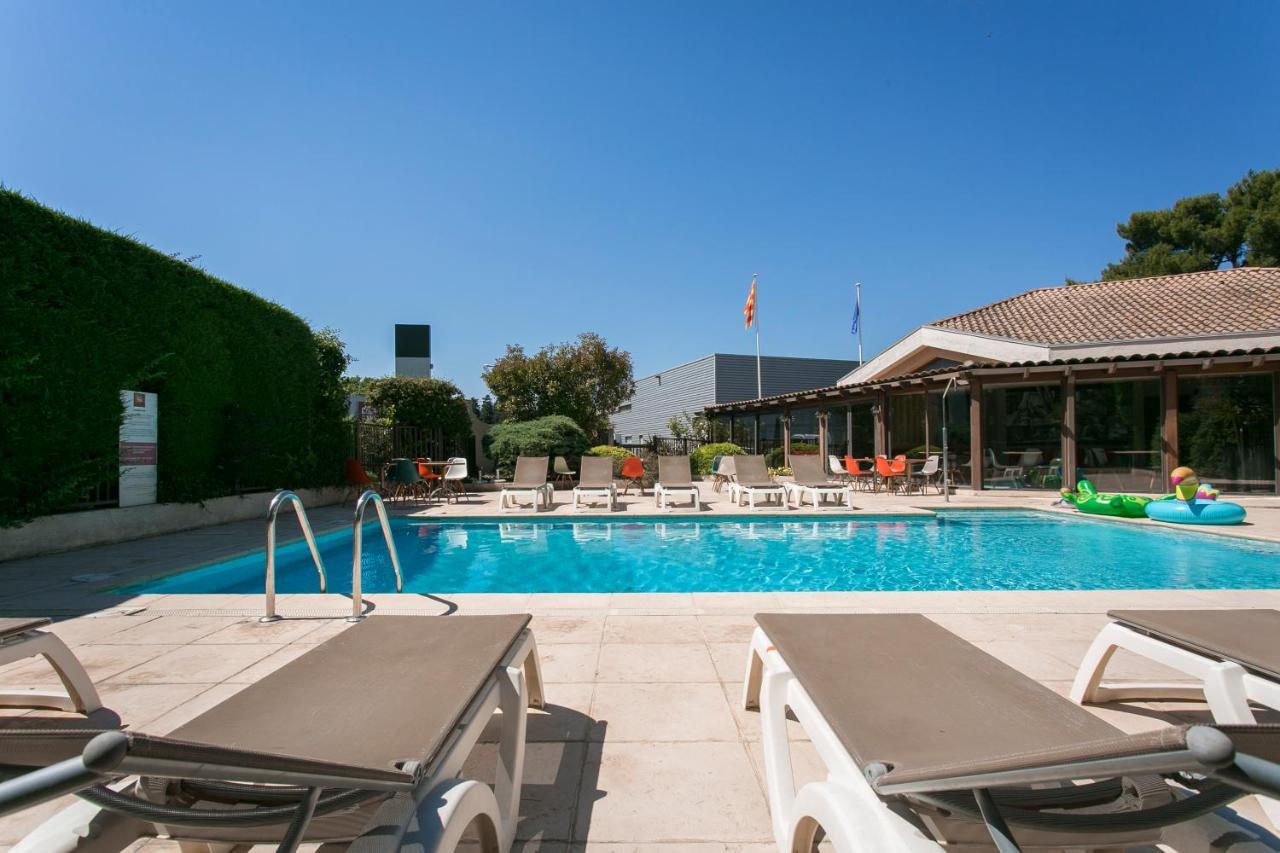 Ibis Avignon Sud Hotel Luaran gambar
