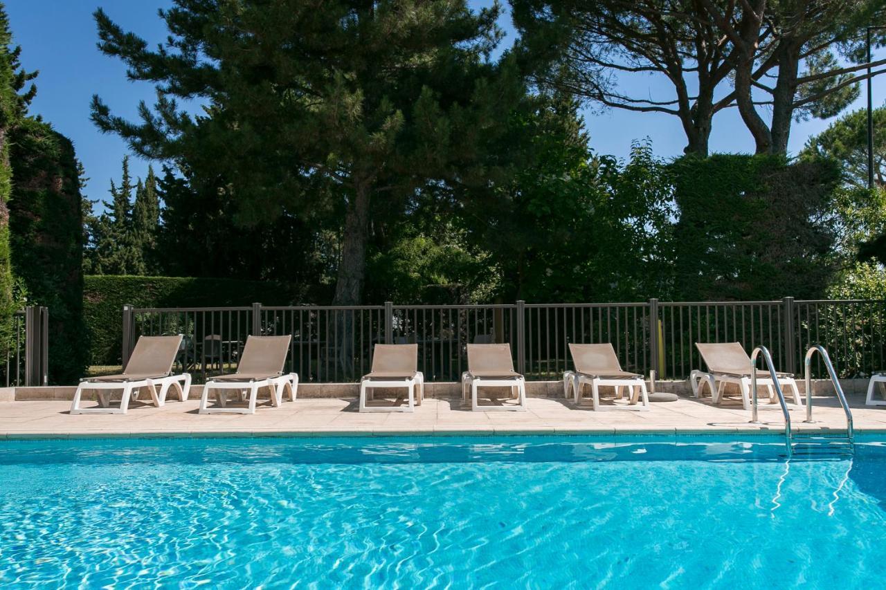 Ibis Avignon Sud Hotel Luaran gambar