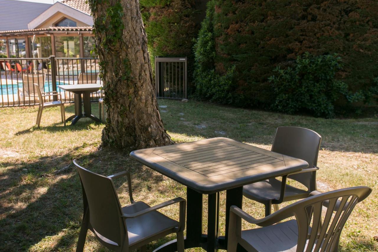 Ibis Avignon Sud Hotel Luaran gambar