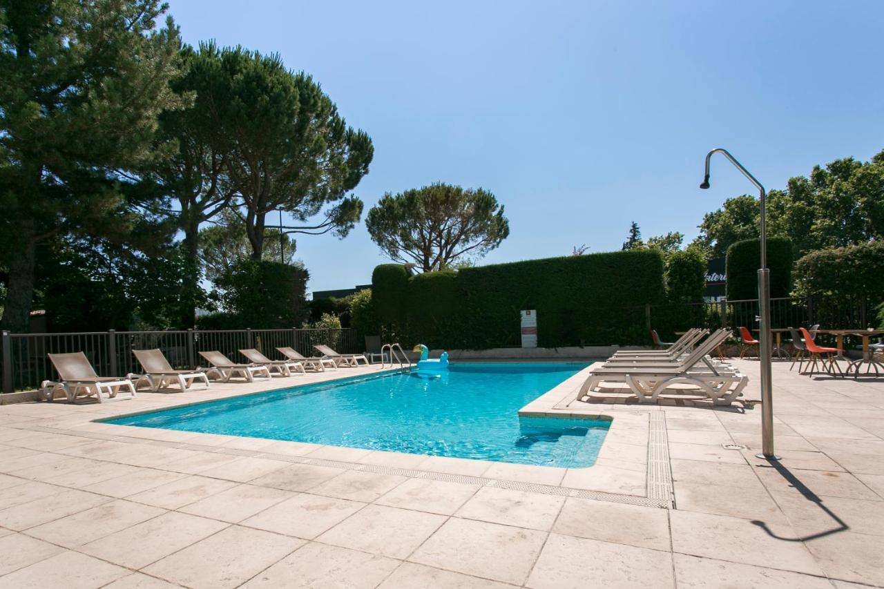 Ibis Avignon Sud Hotel Luaran gambar