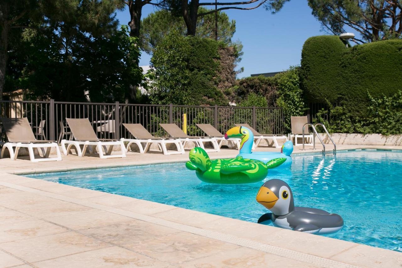Ibis Avignon Sud Hotel Luaran gambar