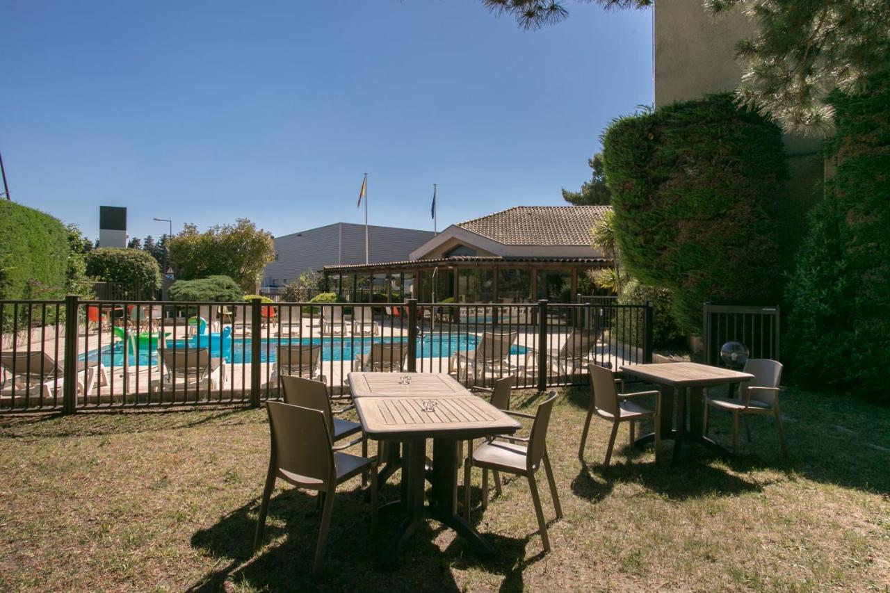 Ibis Avignon Sud Hotel Luaran gambar