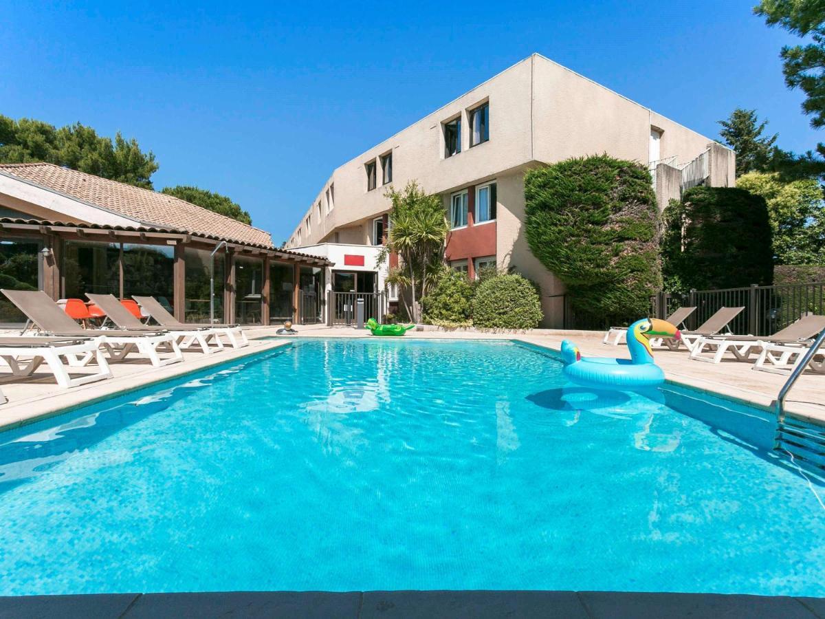 Ibis Avignon Sud Hotel Luaran gambar